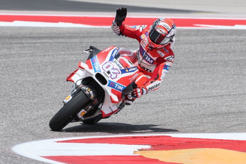 Андреа Довициозо остаётся в команде Ducati до конца 2018 года
