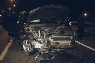 Ночкой в Киеве разбилось авто с дипломатическими номерами