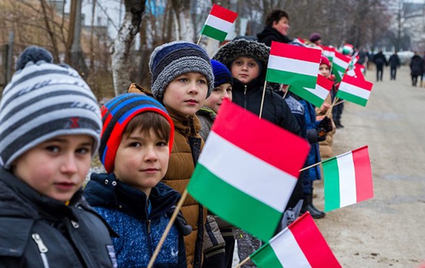 Будапешт удвоит финпомощь венграм Закарпатья